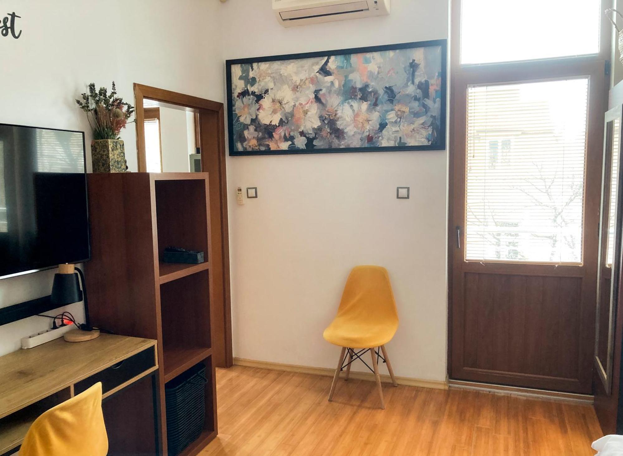 Two Bedroom Apartment -Welcome To Burgas- Top Location, Central Station, Main Walking Street, Sea Garden, Near The Beach ภายนอก รูปภาพ
