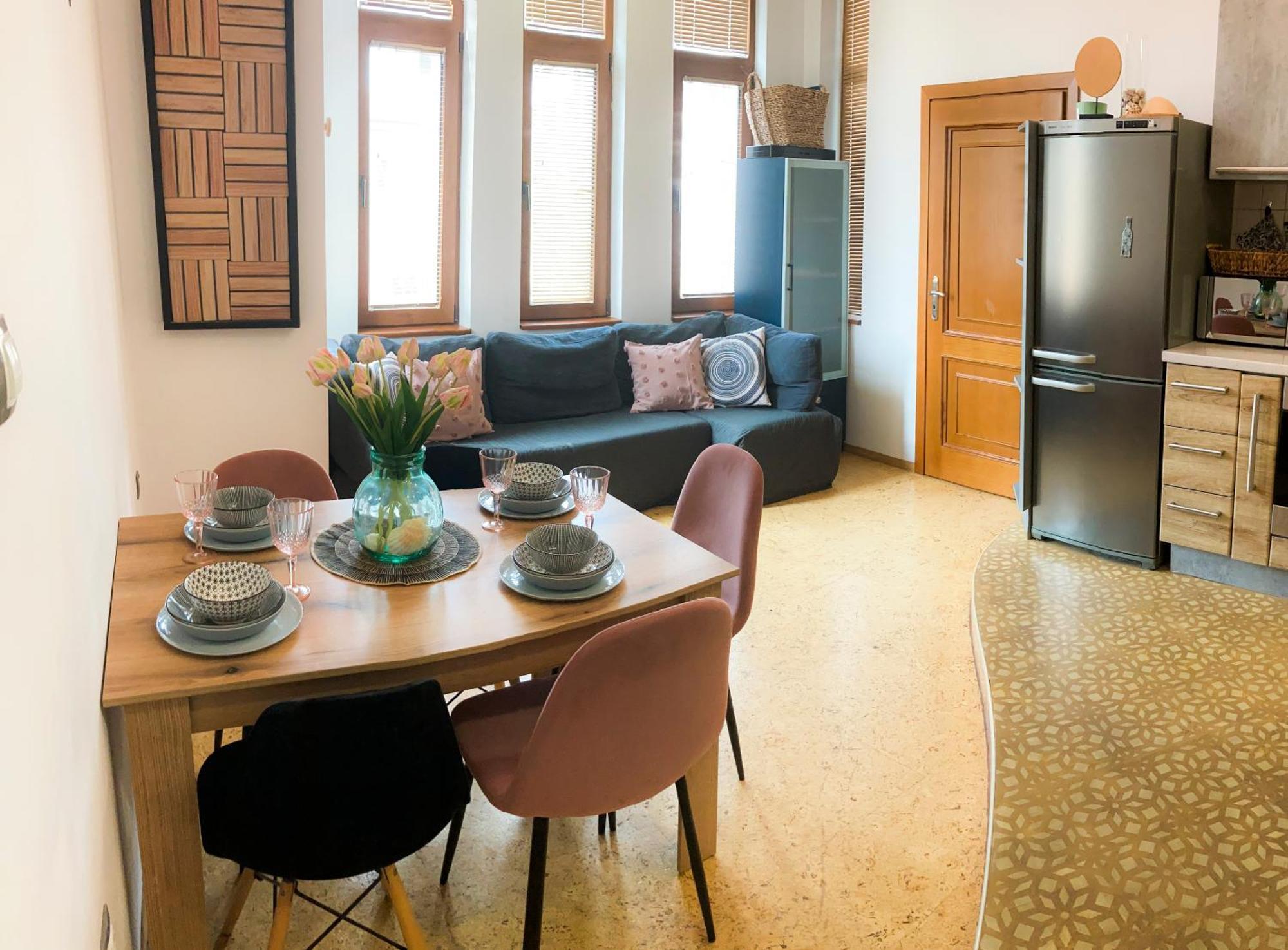 Two Bedroom Apartment -Welcome To Burgas- Top Location, Central Station, Main Walking Street, Sea Garden, Near The Beach ภายนอก รูปภาพ